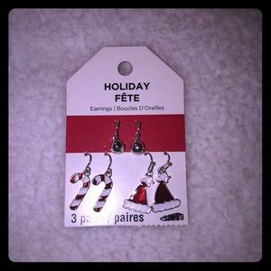 3 pairs of cute Christmas earrings! 😍